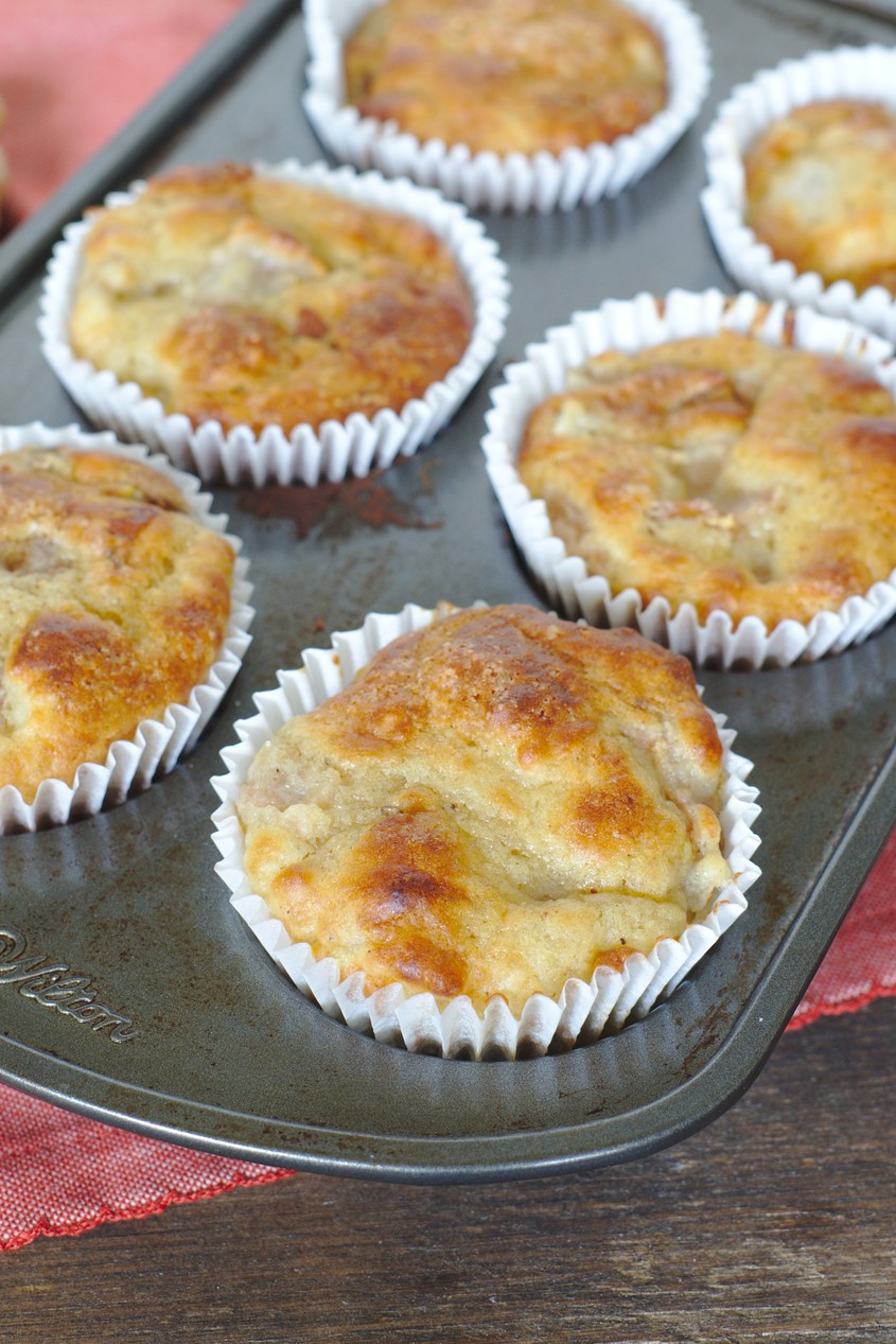 Easy Pear Muffins